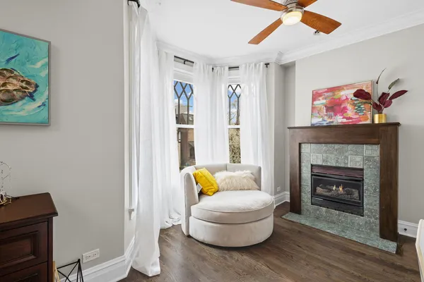 $1,645,000 | 4916 South Blackstone Avenue, Chicago, IL 60615