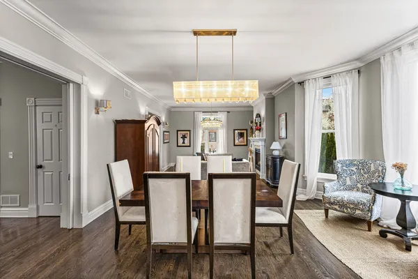 $1,645,000 | 4916 South Blackstone Avenue, Chicago, IL 60615