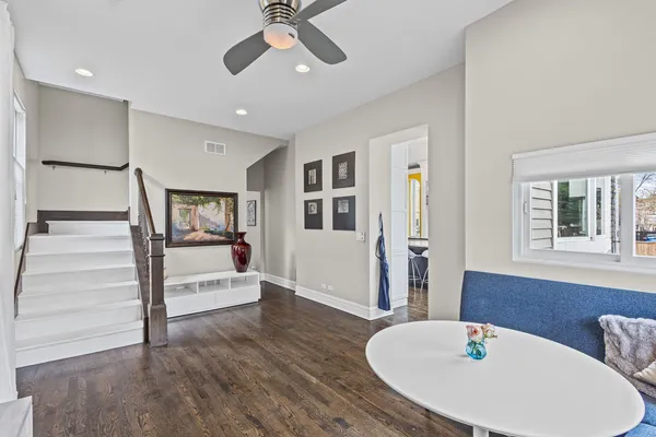 $1,645,000 | 4916 South Blackstone Avenue, Chicago, IL 60615