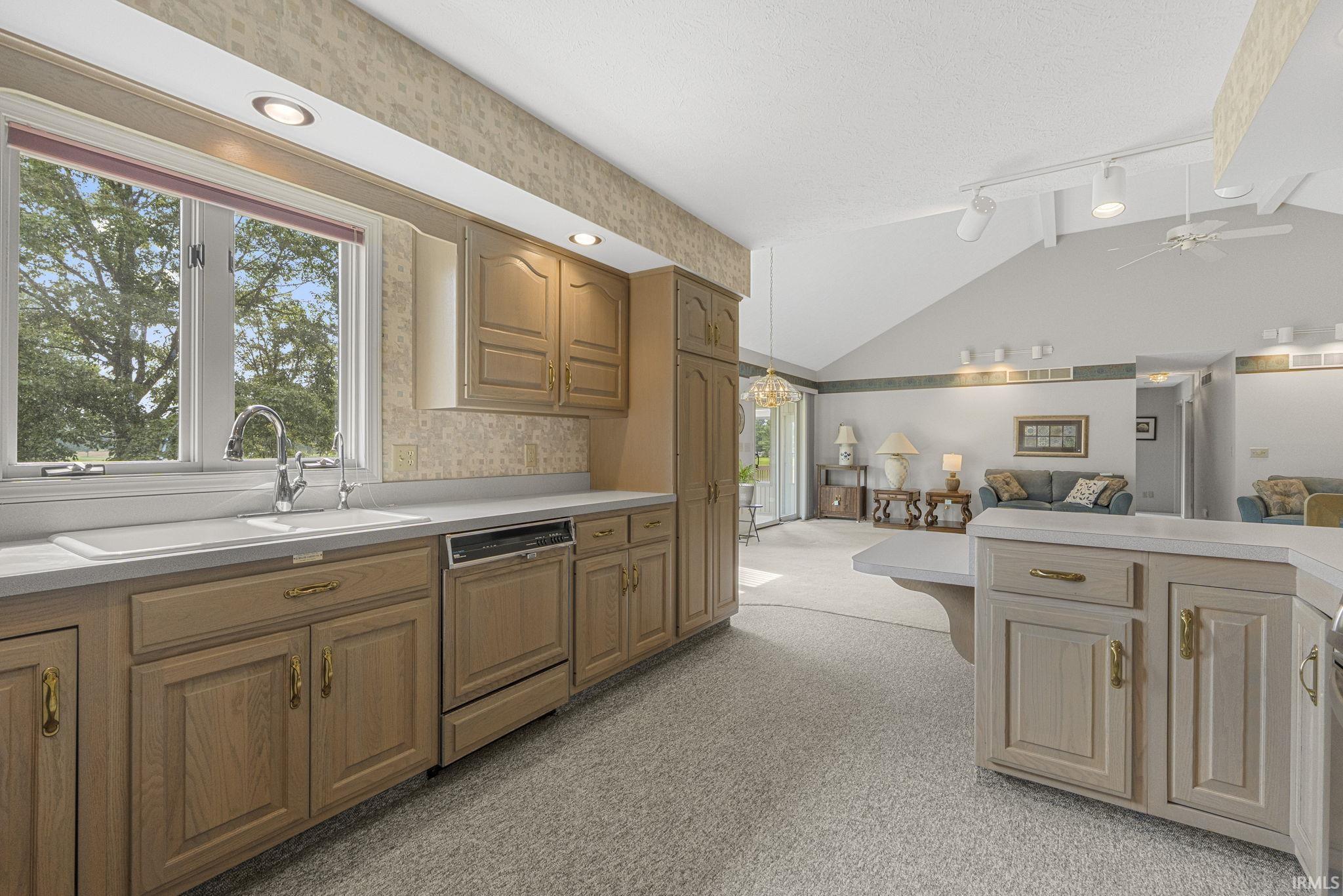 1395 South Zimmer Road Warsaw, IN 46580 - Photo 11 of 28 Gallery Image 11