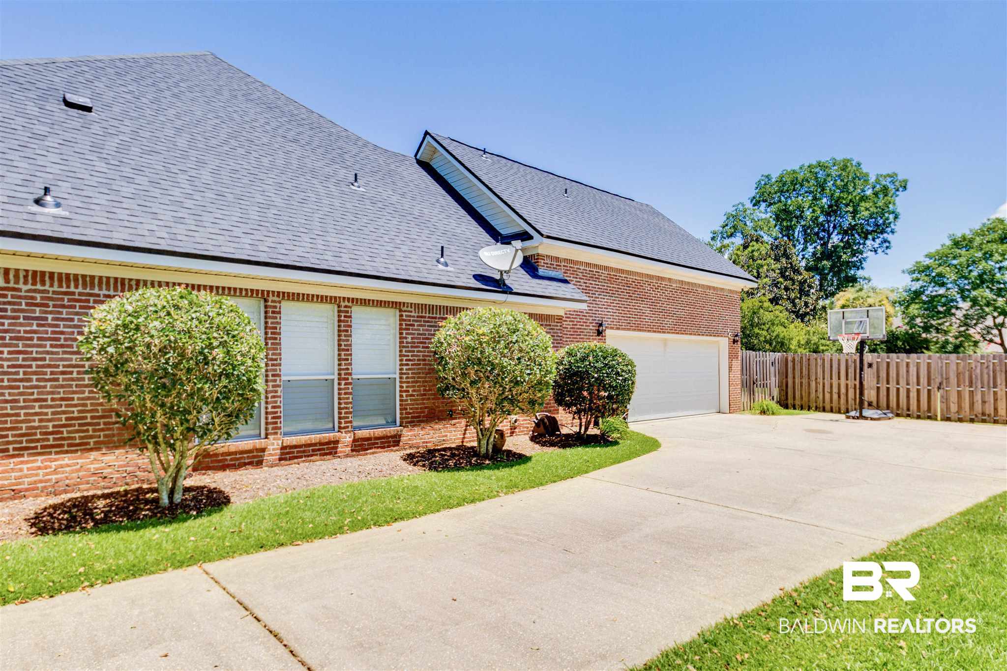 9018 Parliament Circle Daphne, AL 36526 - Photo 37 of 38