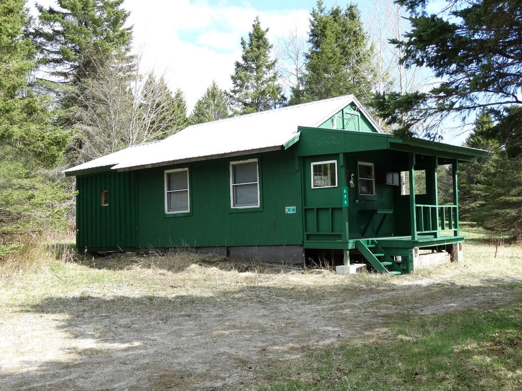 699 Cross Road Holland, VT 05830 - Photo 1 of 6 Gallery Image 1