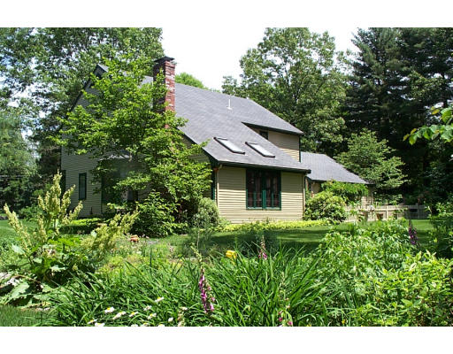 565 Dutton Road Sudbury, MA 01776 - Photo 3 of 20