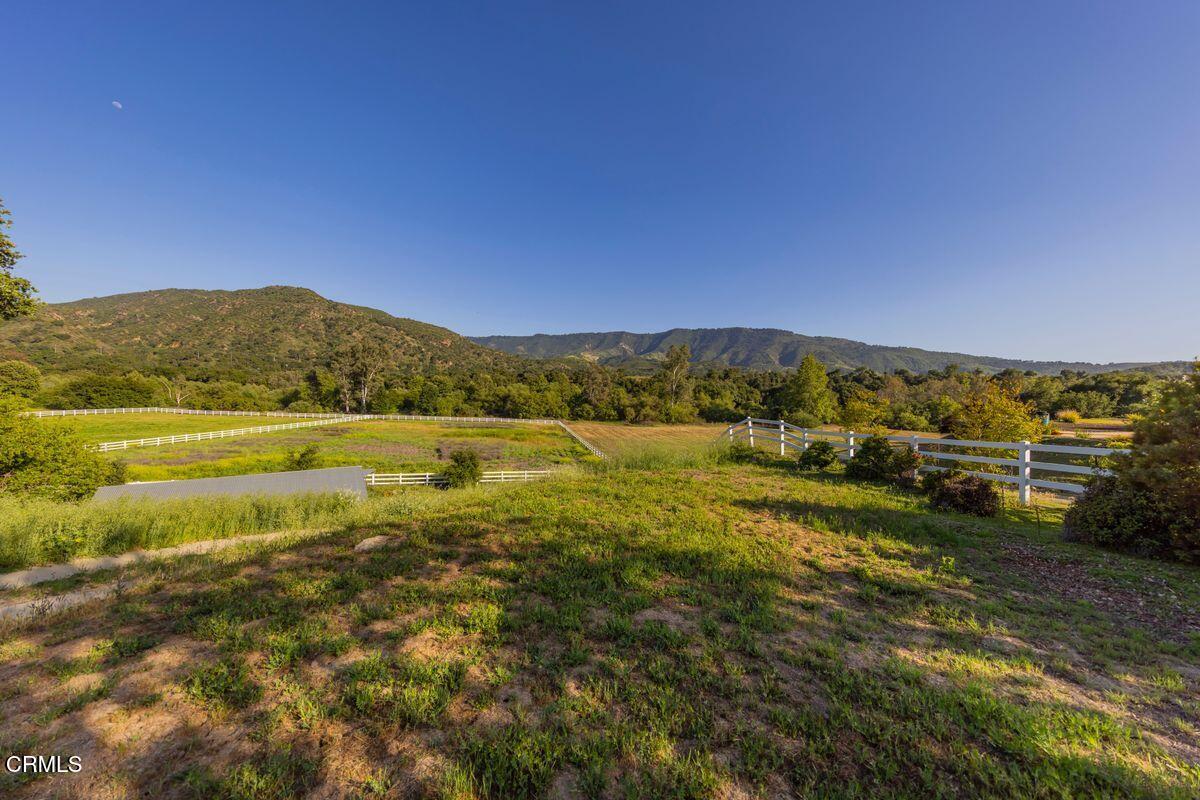 291 Saddle Lane Ojai, CA 93023 - Photo 2 of 47 a view of an ocean and a mountain