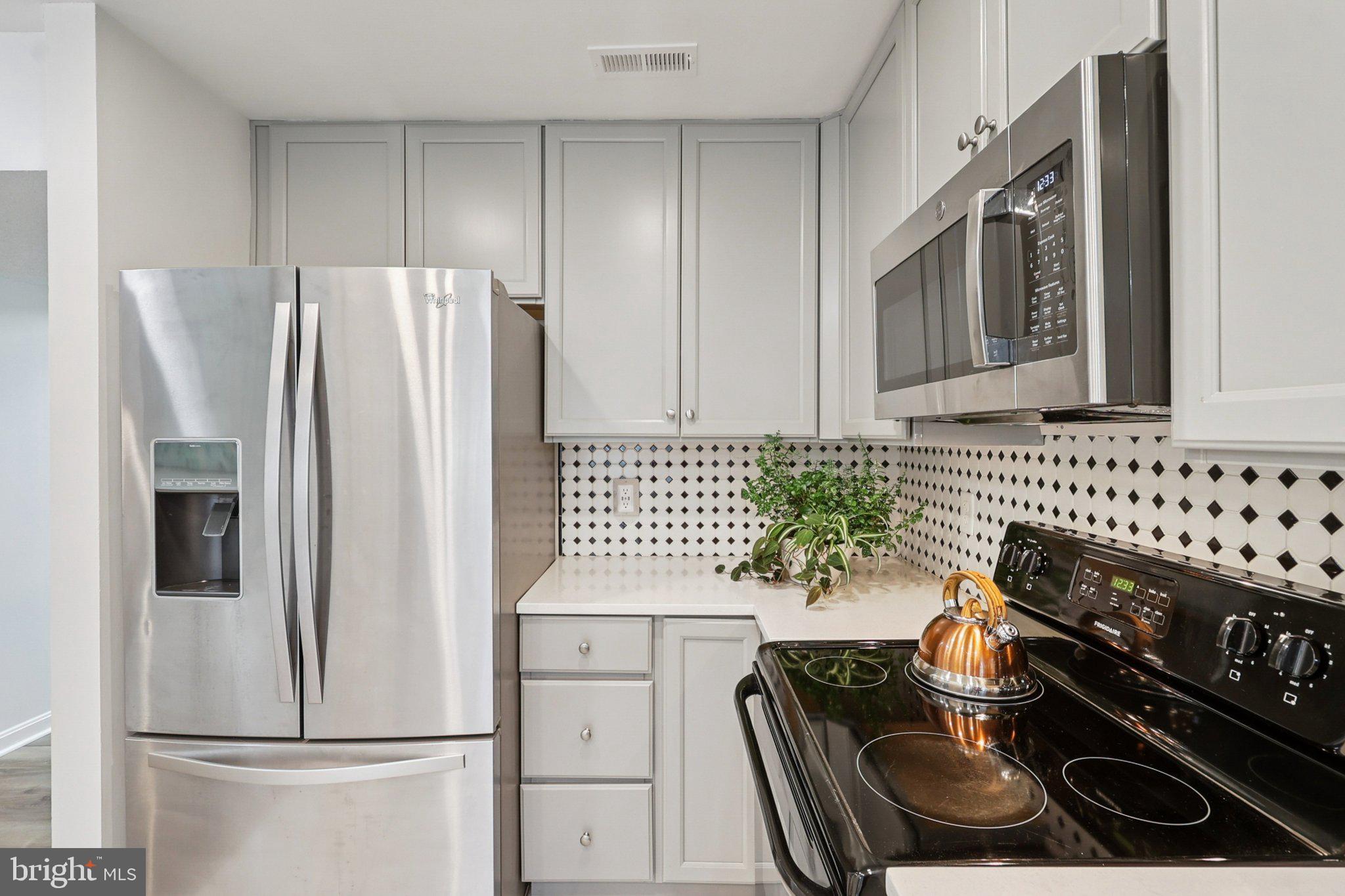 770 Bellefield Road, Unit 107 Solomons, MD 20629 - Photo 16 of 66 42" Cabinets