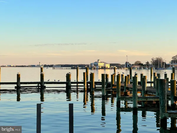 $425,000 | 770 Bellefield Road, Unit 107, Solomons, MD 20629