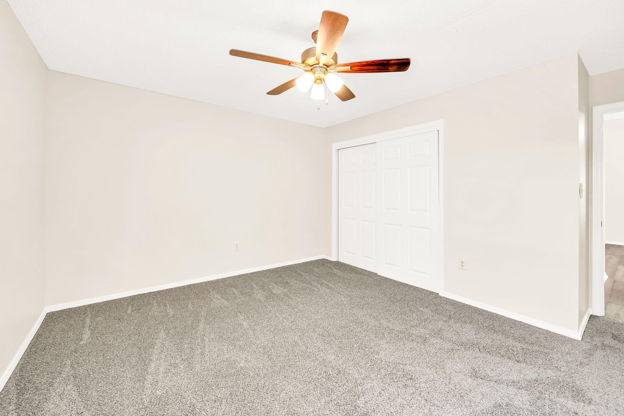 1036 Blue Ridge Drive Fort Walton Beach, FL 32547 - Photo 21 of 31 a view of an empty room