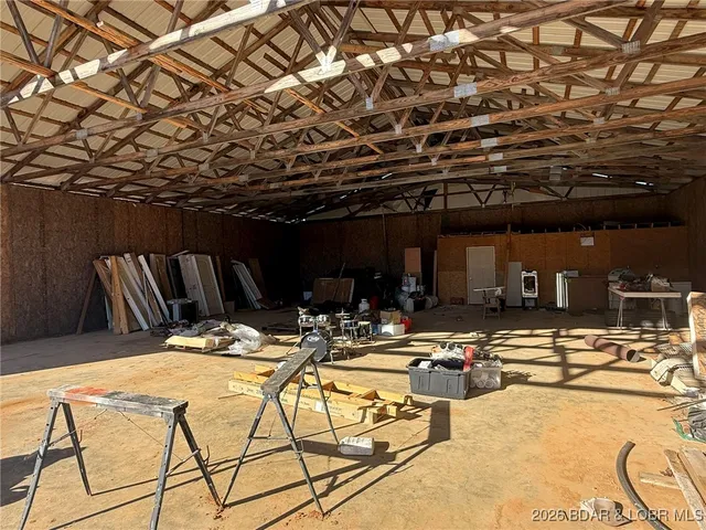 $425,000 | 27710 Woodhaven Road, Edwards, MO 65326