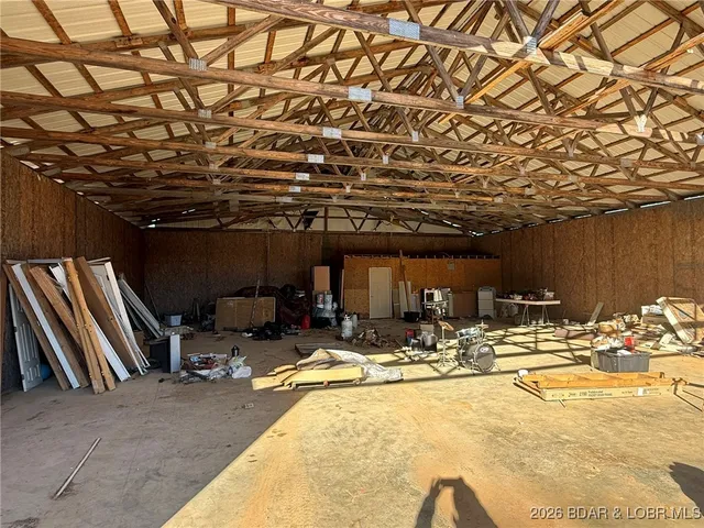 $425,000 | 27710 Woodhaven Road, Edwards, MO 65326