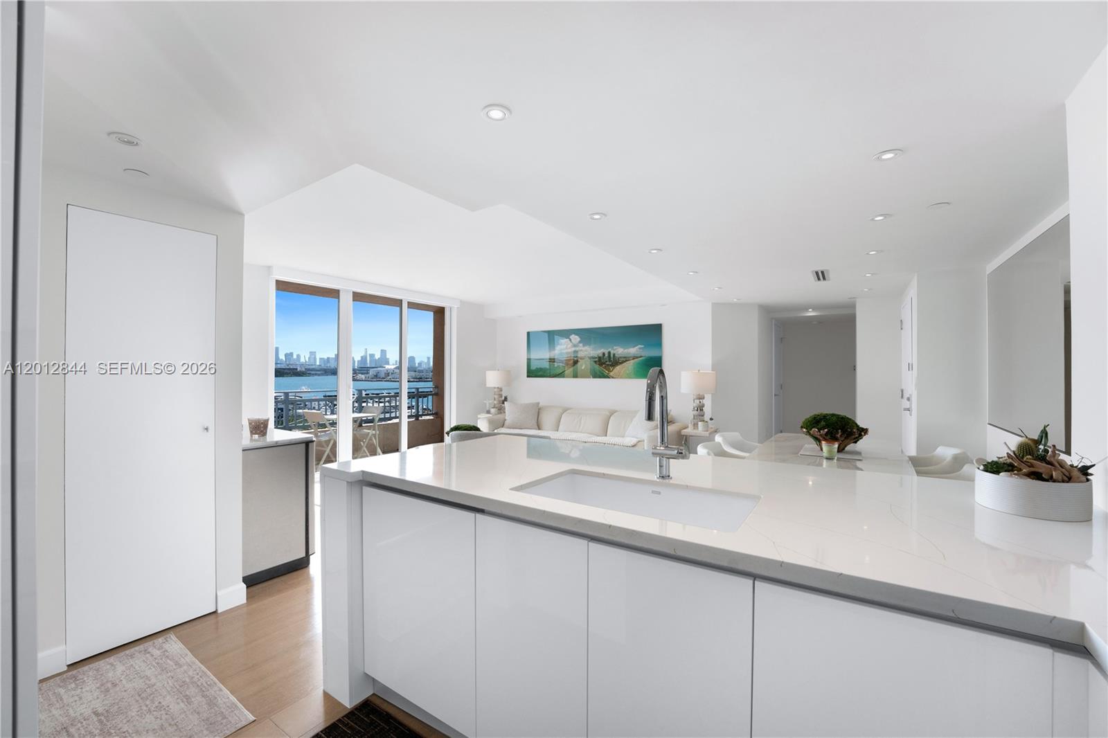 90 Alton Road, Unit 3 Miami Beach, FL 33139 - Photo 18 of 35
