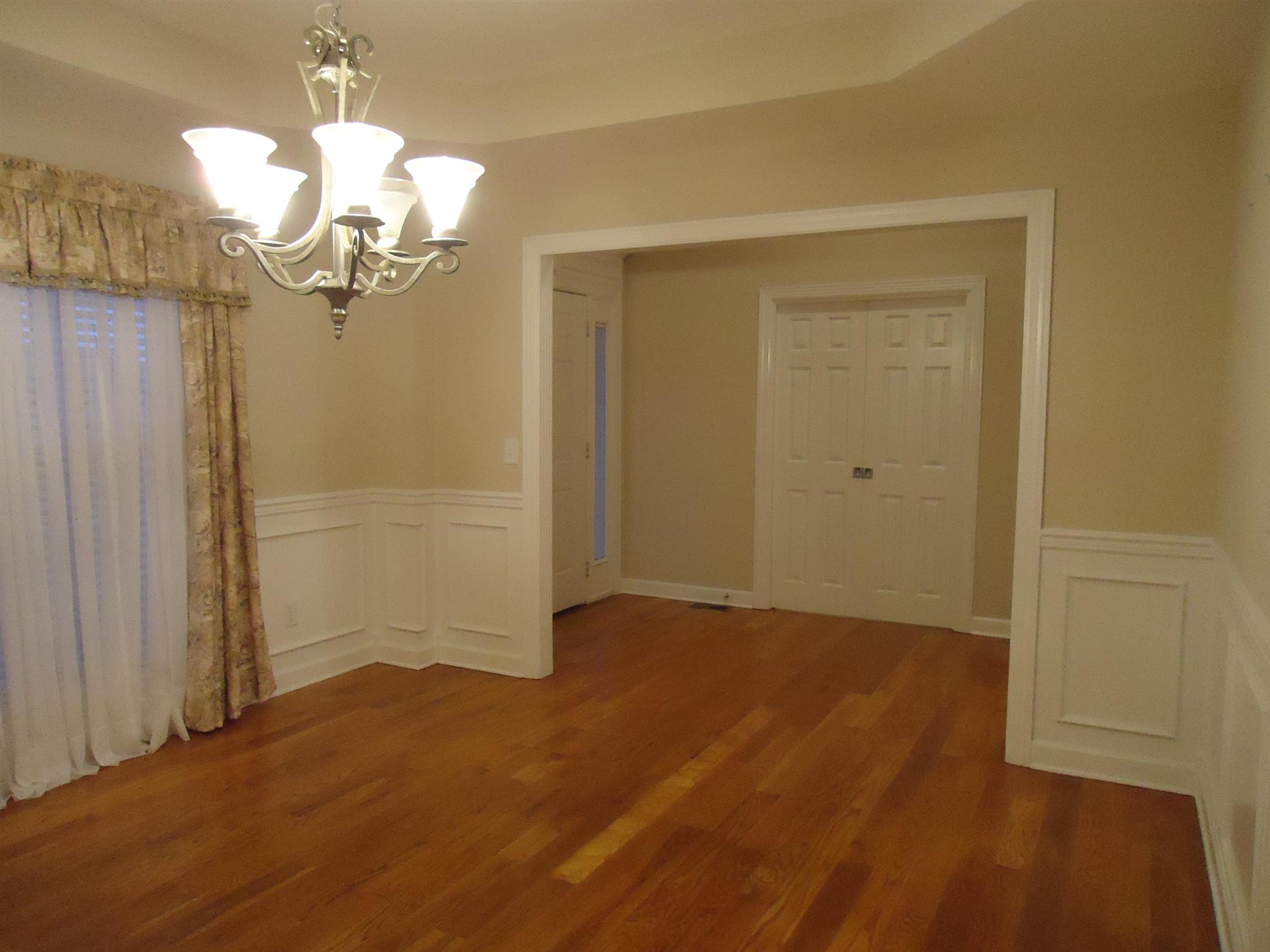 907 Sam Johnson Road Columbia, TN 38401 - Photo 5 of 18 View from Dining Room to Entry hall & Office!