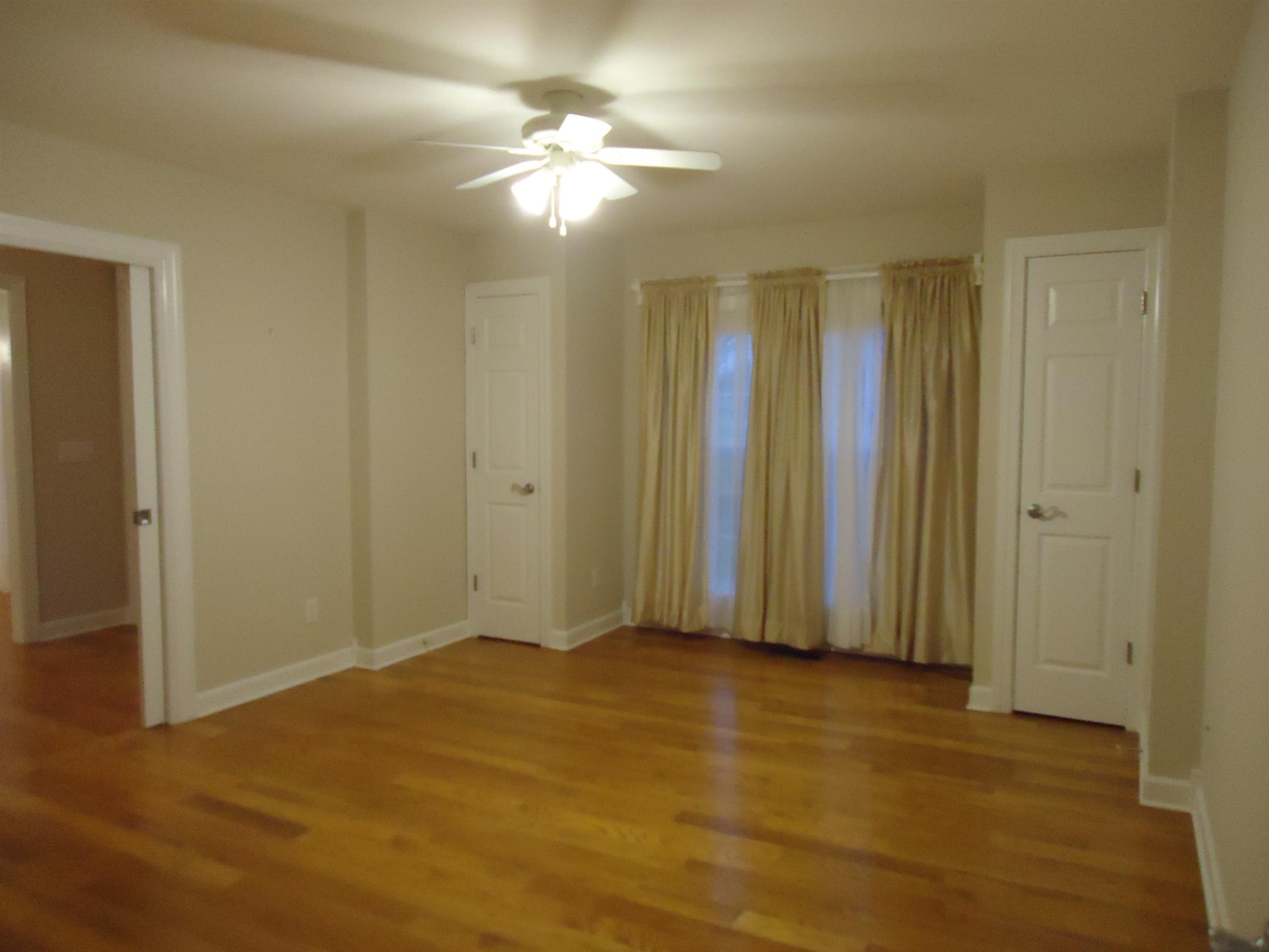 907 Sam Johnson Road Columbia, TN 38401 - Photo 8 of 18 Office/Flex Room with Closets!