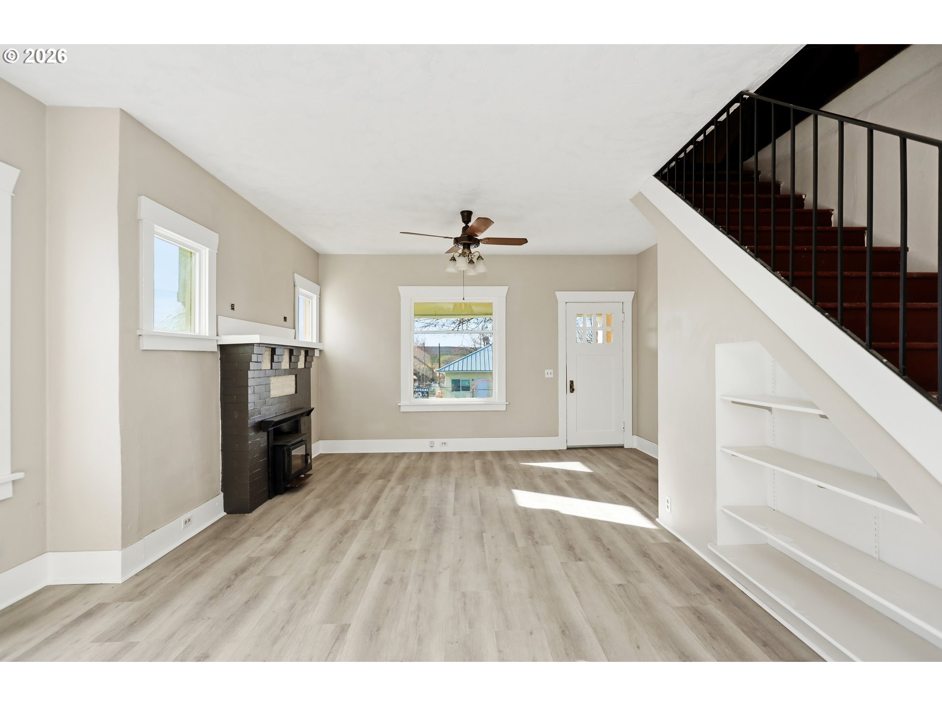 923 Fulton Street Wasco, OR 97065 - Photo 9 of 45 Porch