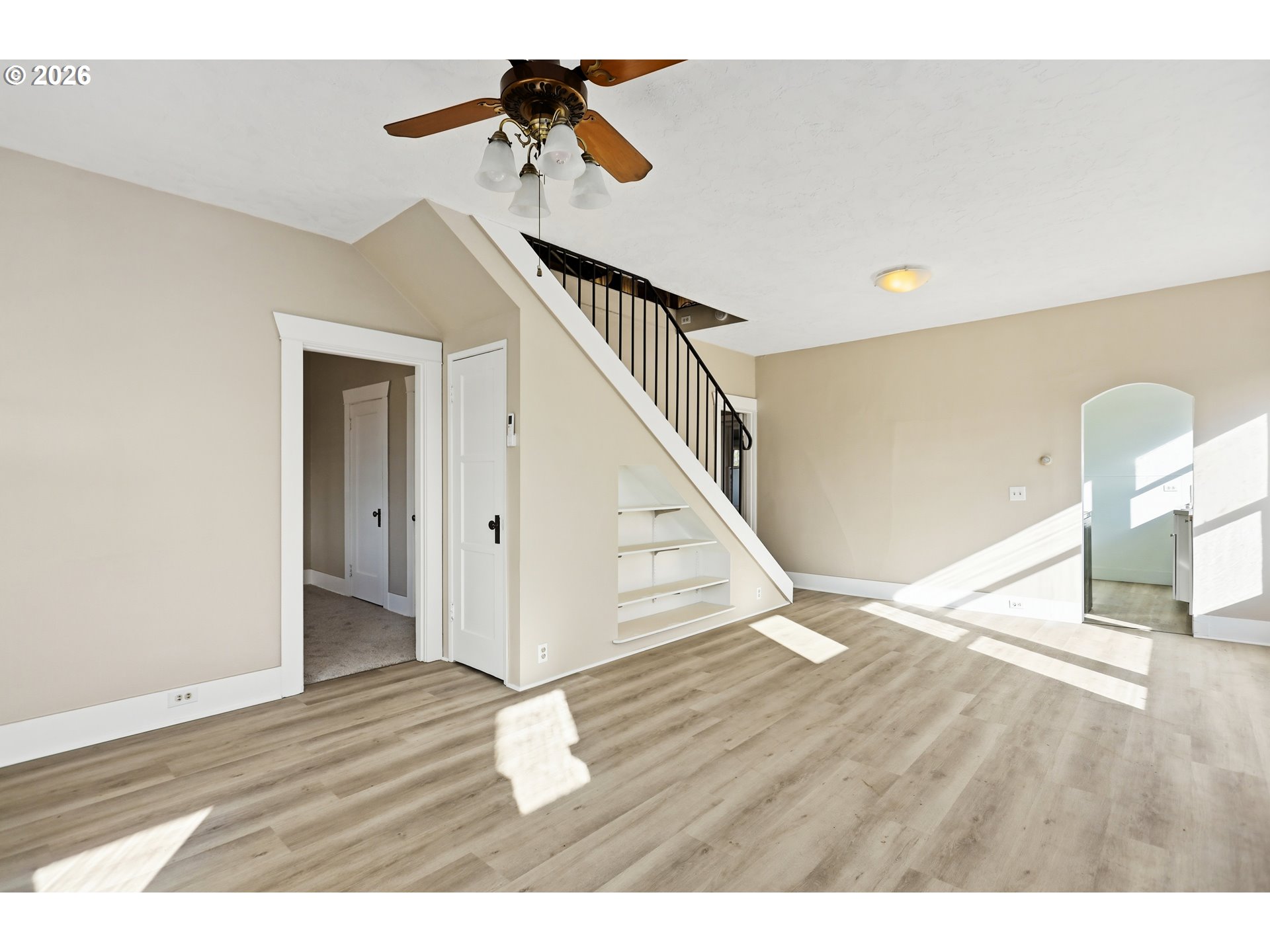 923 Fulton Street Wasco, OR 97065 - Photo 13 of 45 Living Room