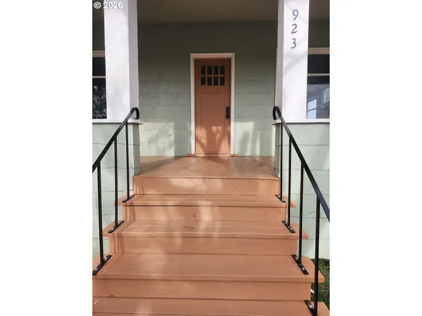 $299,000 | 923 Fulton Street, Wasco, OR 97065