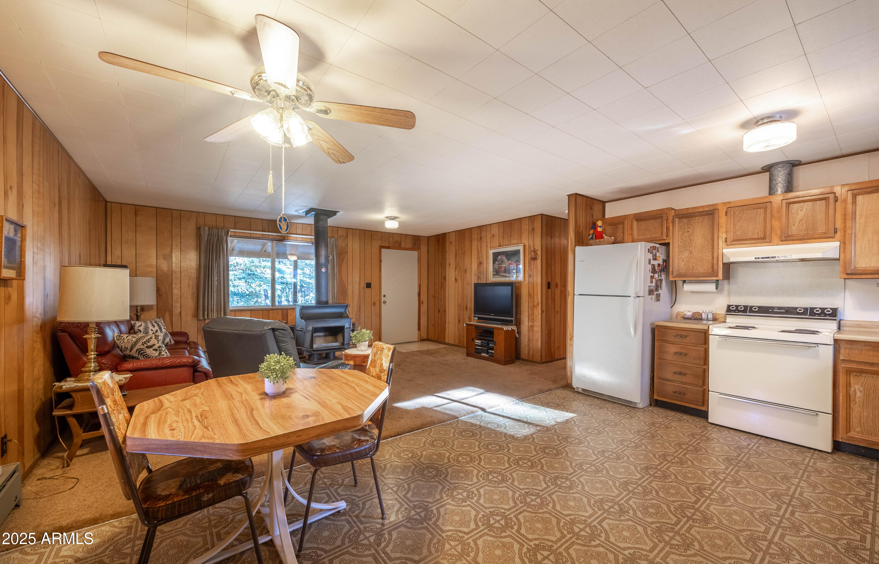 2190 Old Rim Road Forest Lakes, AZ 85931 - Photo 11 of 38 7R3A8285-HDR