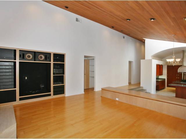 7024 Rancho Cielo Rancho Santa Fe, CA 92067 - Photo 19 of 25 ENTERTAINMENT STORAGE AREA