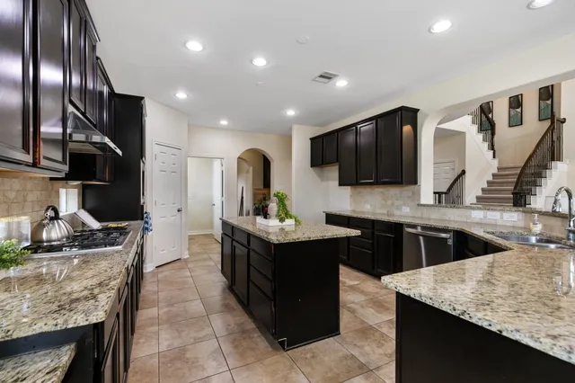 $848,000 | 4403 Fawn Hill Court, Sugar Land, TX 77479