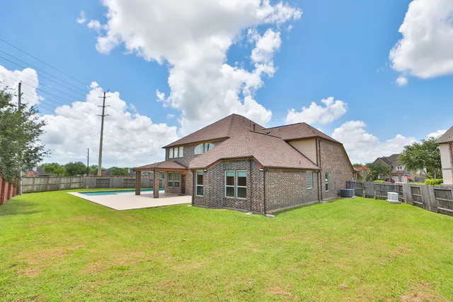 $848,000 | 4403 Fawn Hill Court, Sugar Land, TX 77479