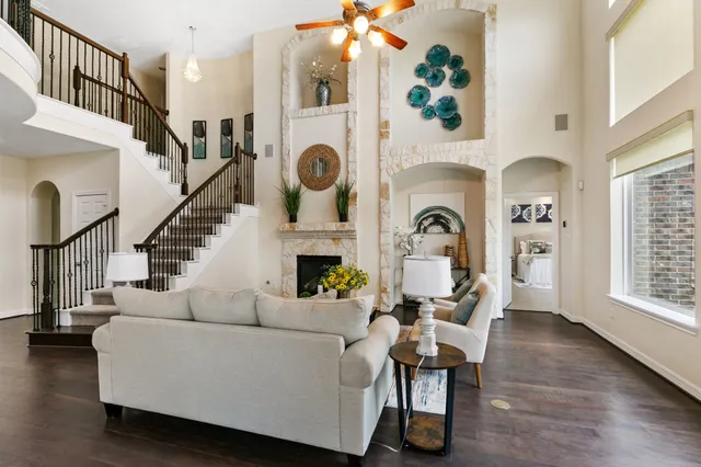 $848,000 | 4403 Fawn Hill Court, Sugar Land, TX 77479