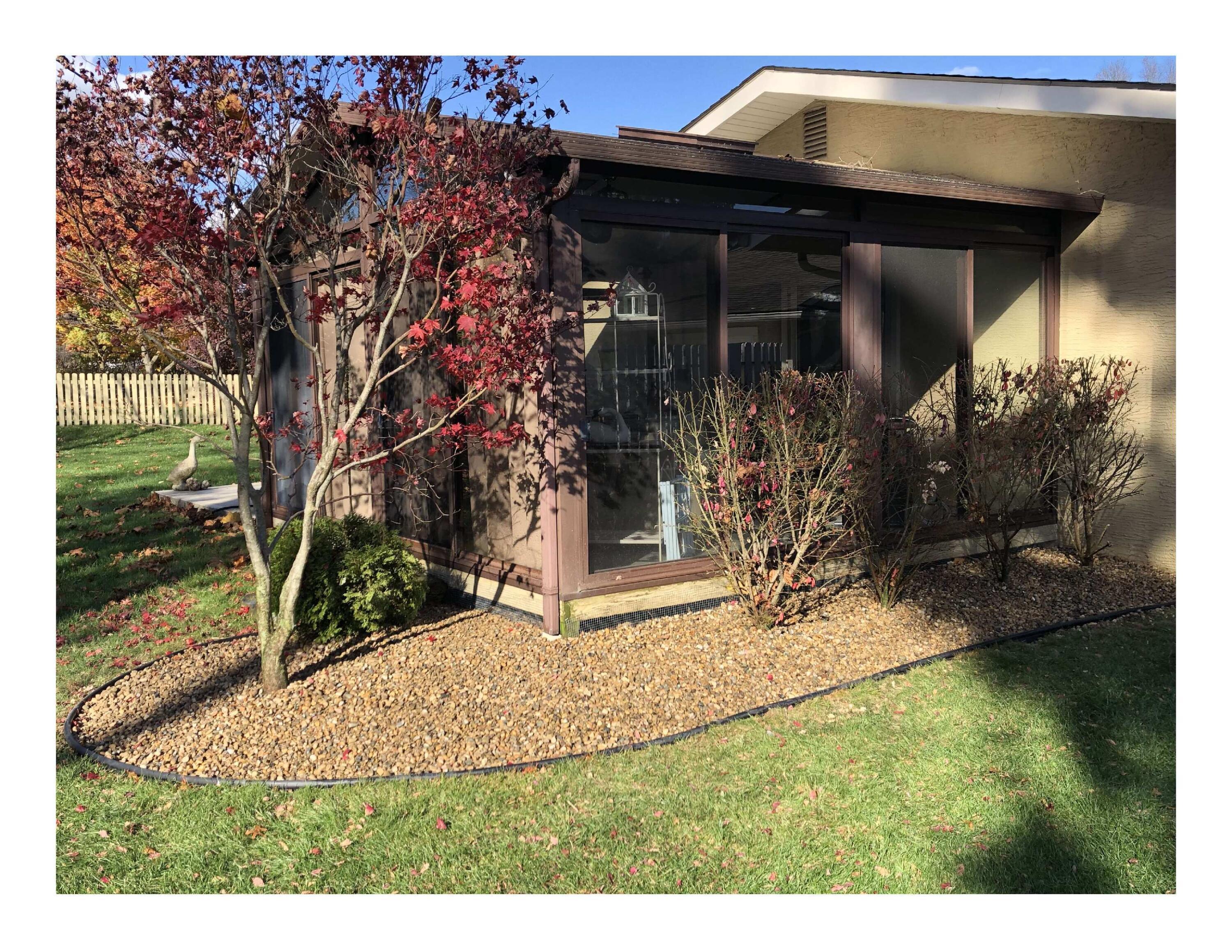 Rear Glass Room