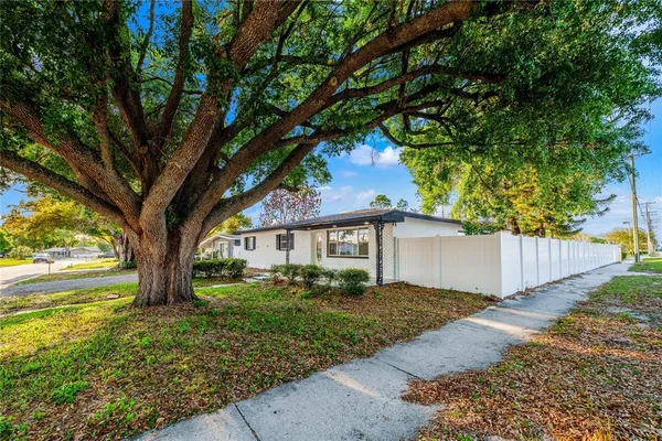$435,000 | 545 South Terrace Drive, Brandon, FL 33510