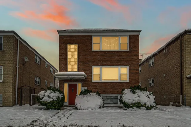 a view of a entryway door of the house