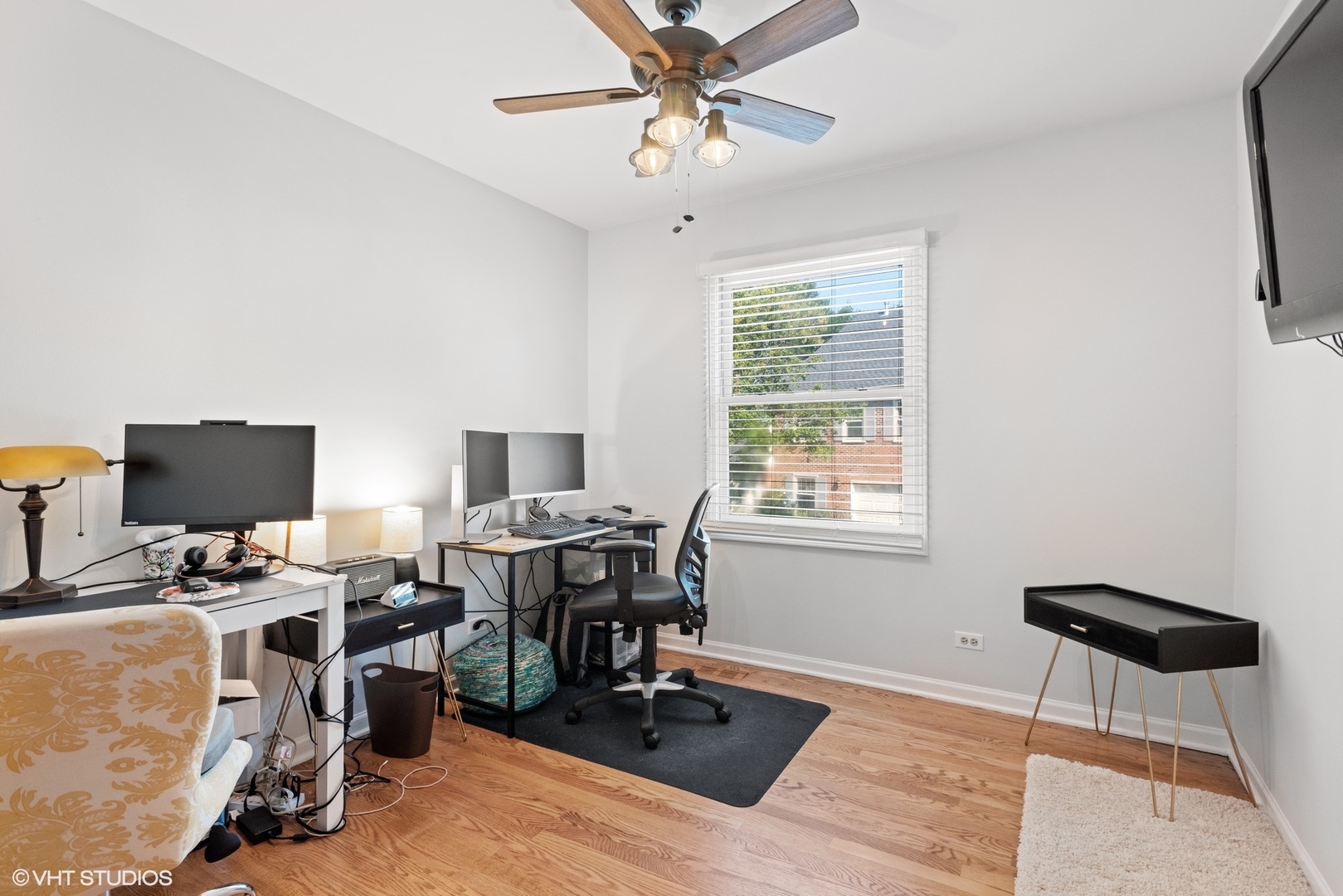 163 Bright Ridge Drive Schaumburg, IL 60194 - Photo 12 of 15 a workspace with furniture and a window