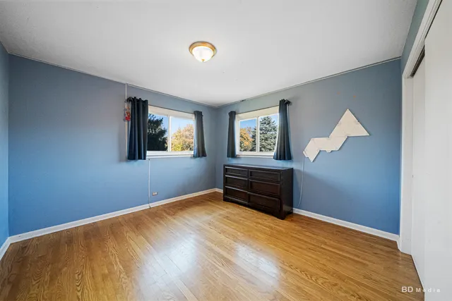 $449,900 | 571 Hitchcock Avenue, Lisle, IL 60532