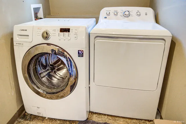 $449,900 | 571 Hitchcock Avenue, Lisle, IL 60532