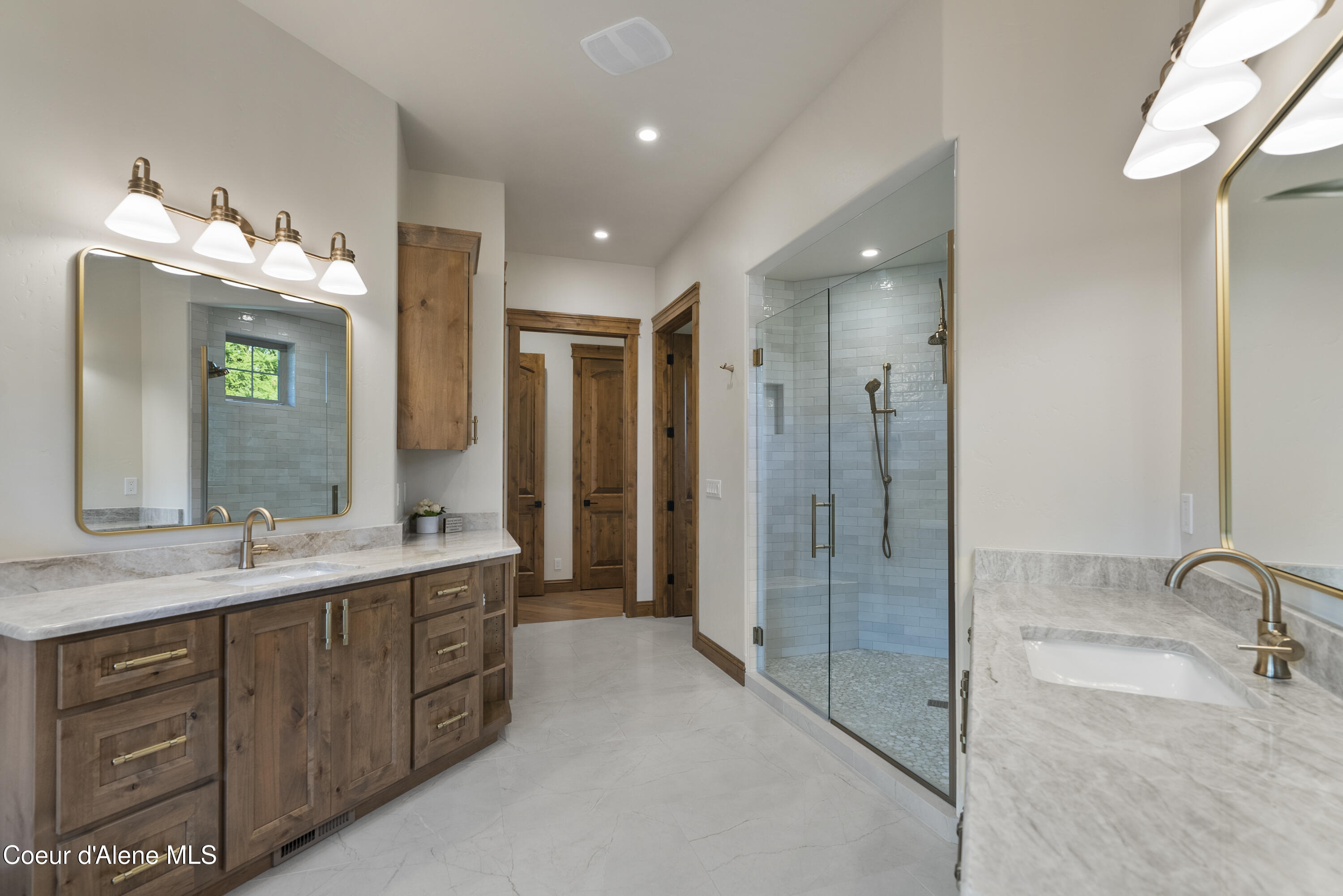 1159 East Amulet Circle Rathdrum, ID 83858 - Photo 33 of 69 Primary bathroom