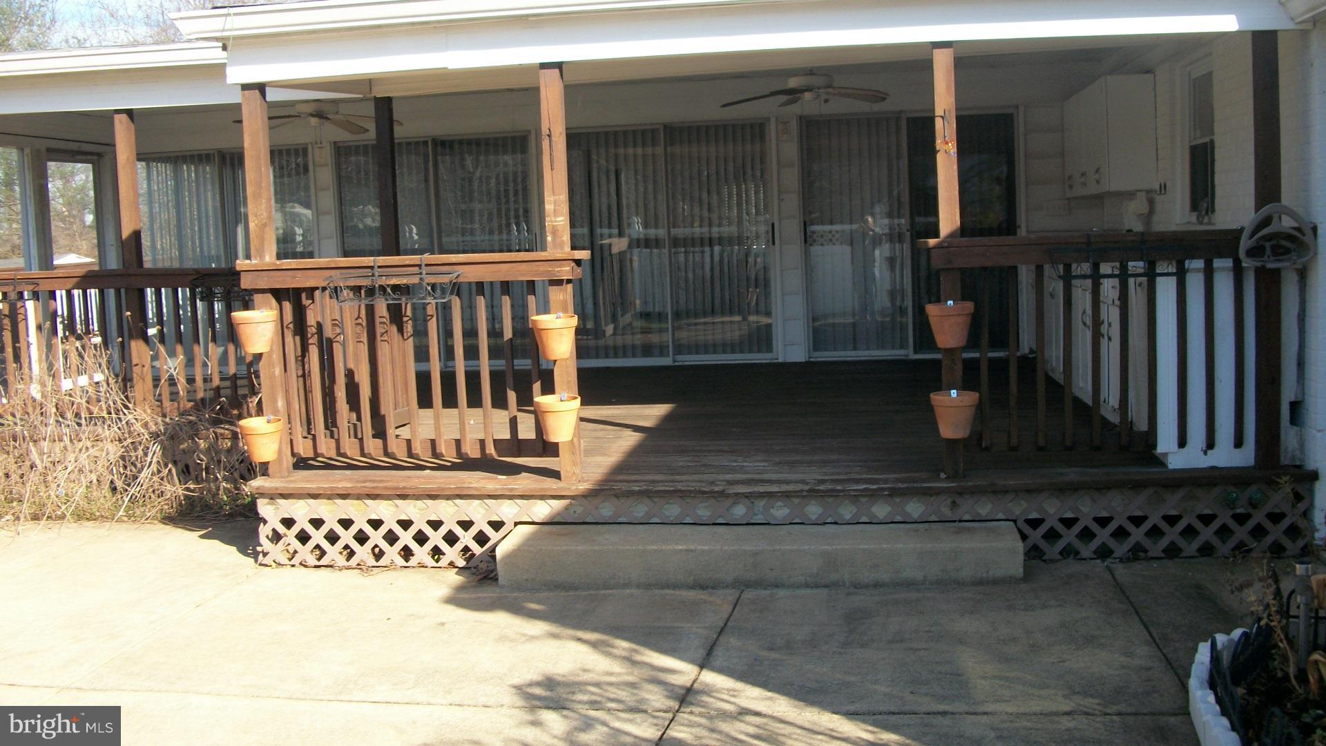 1404 Devils Reach Road Woodbridge, VA 22192 - Photo 27 of 55 Side Porch with Work Station