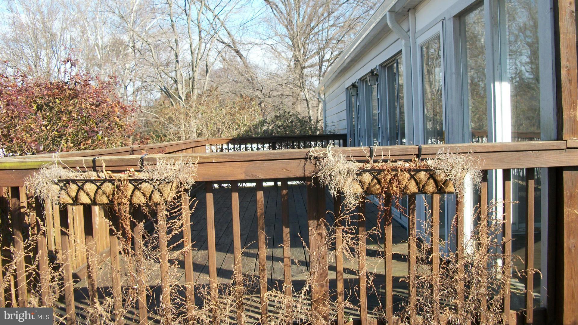 1404 Devils Reach Road Woodbridge, VA 22192 - Photo 35 of 55 Exterior Rear Deck