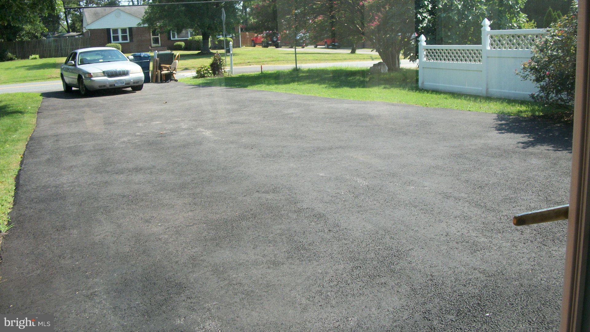 1404 Devils Reach Road Woodbridge, VA 22192 - Photo 53 of 55 Parking for the whole family and then!