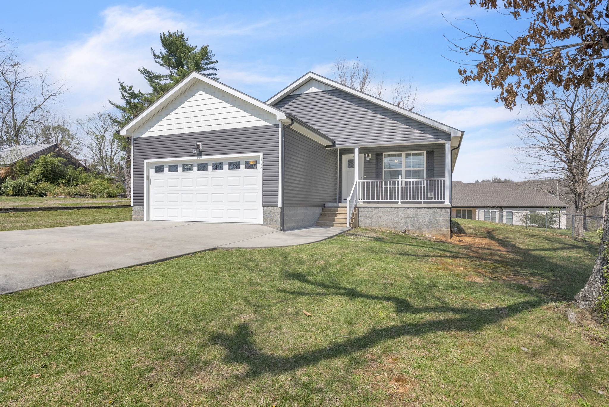 156 Old Post Road McMinnville, TN 37110 - Photo 2 of 33