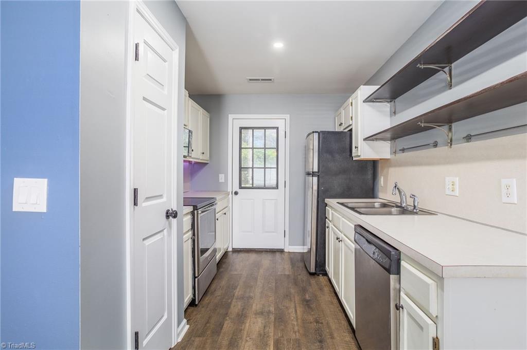 314 Westbrook Court Archdale, NC 27370 - Photo 10 of 20 Gallery Image 10