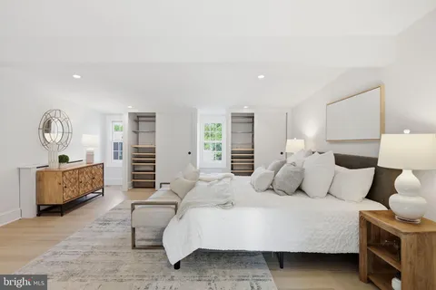 $1,499,000 | 1711 Surrey Lane Northwest, Washington, DC 20007