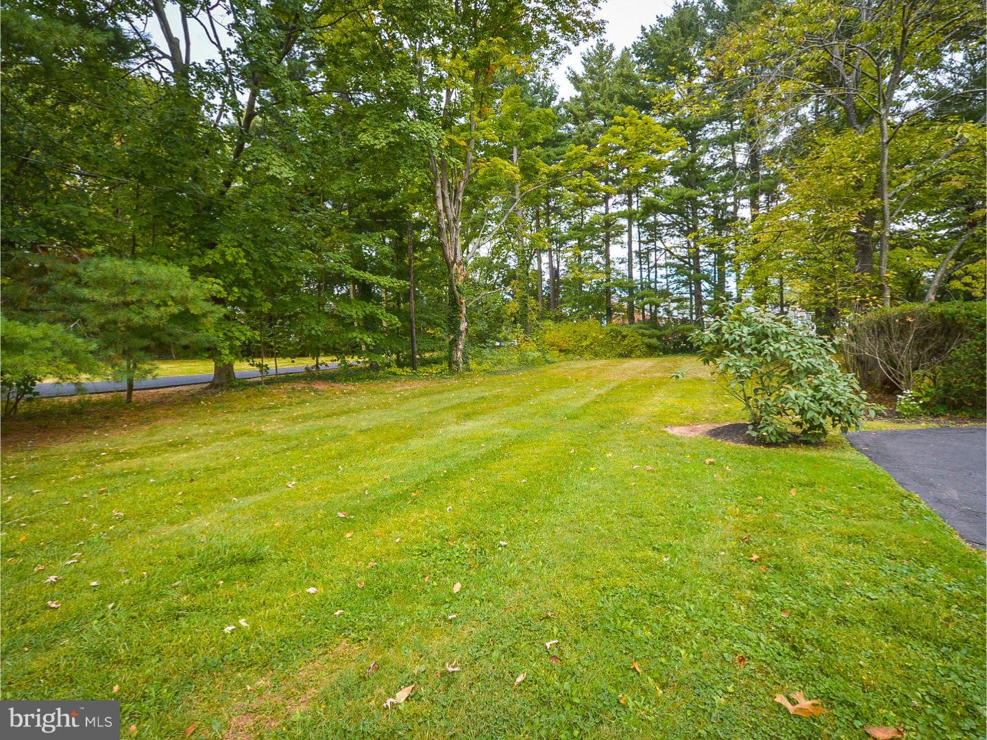 21 Golfview Road Doylestown, PA 18901 - Photo 23 of 25 View in Back