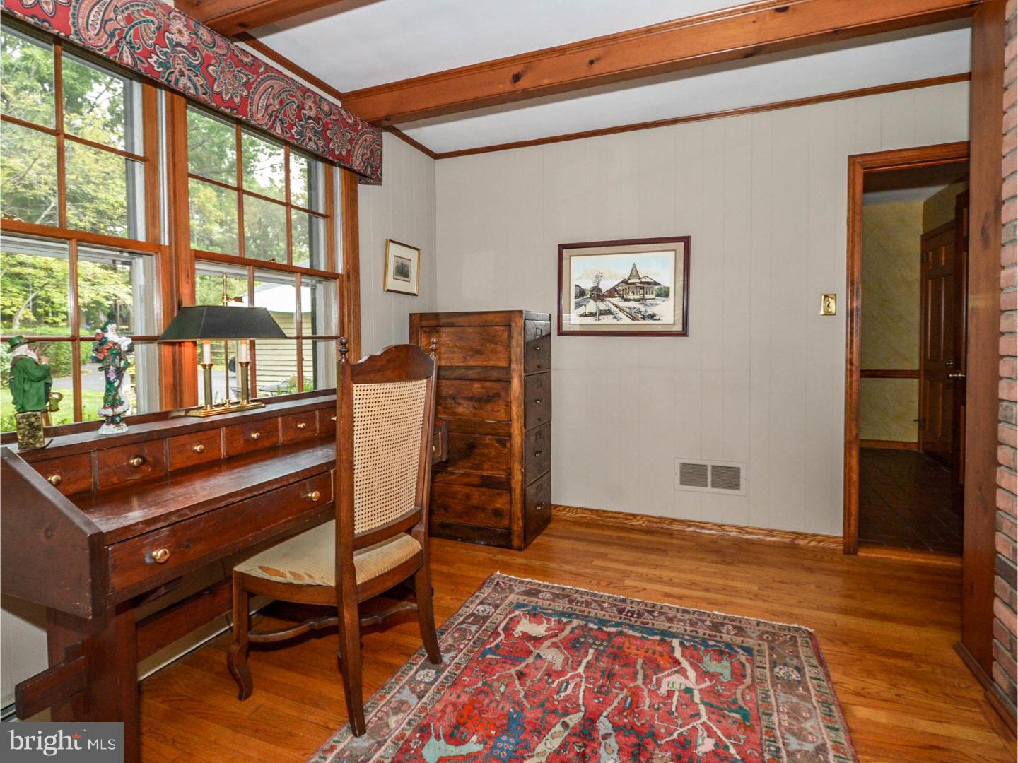21 Golfview Road Doylestown, PA 18901 - Photo 9 of 25 Office / Study