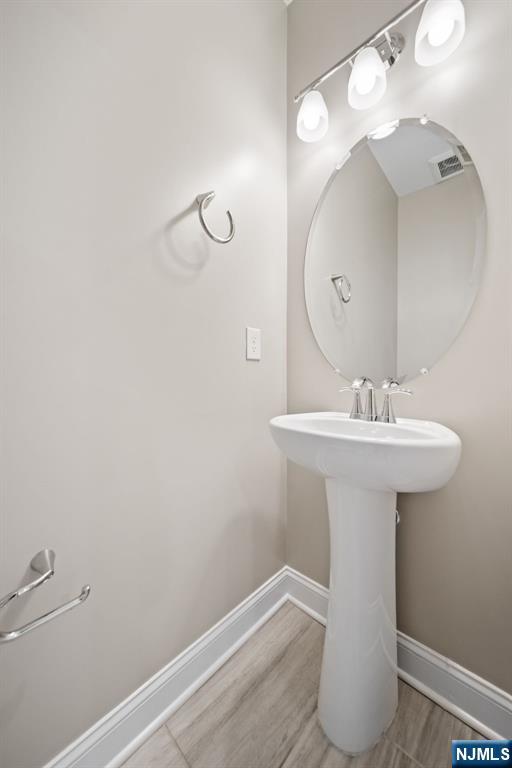 30 Arnold Drive Wood-Ridge, NJ 07075 - Photo 13 of 45