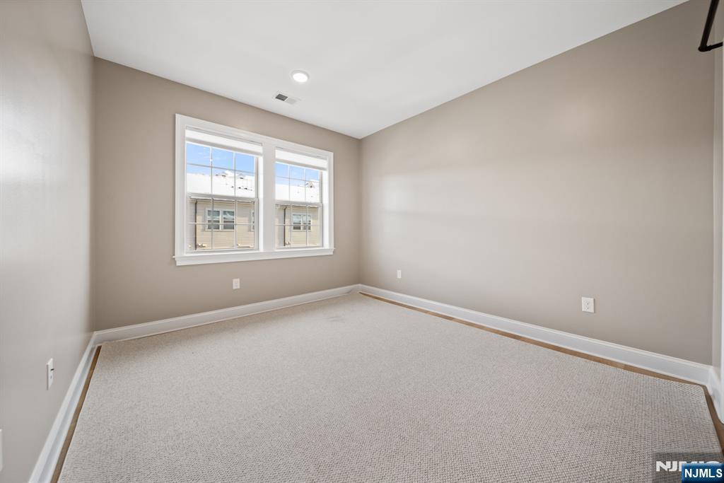 30 Arnold Drive Wood-Ridge, NJ 07075 - Photo 25 of 45