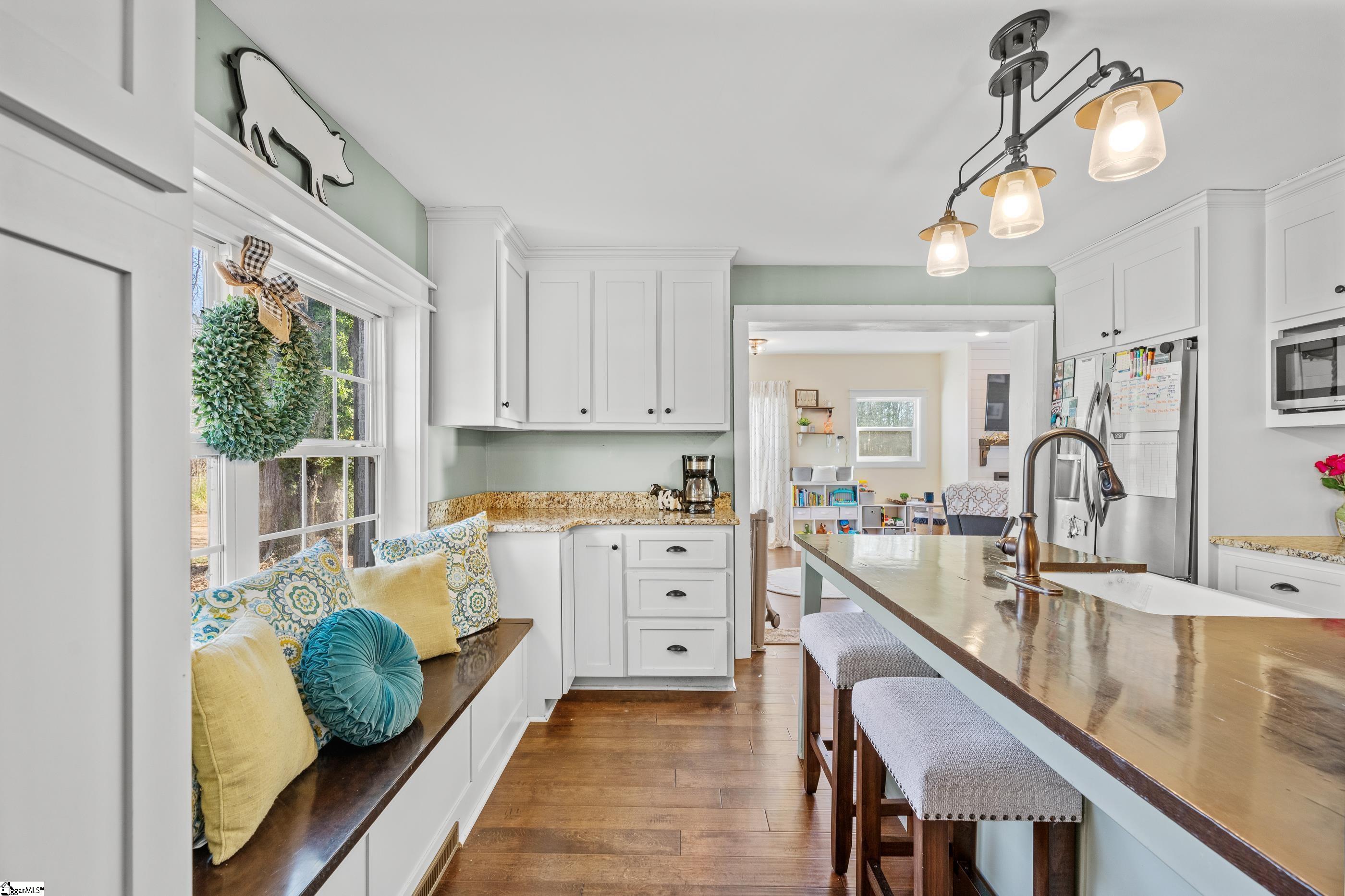1507 Fountain Inn Road Woodruff, SC 29388 - Photo 6 of 35 Gallery Image 6