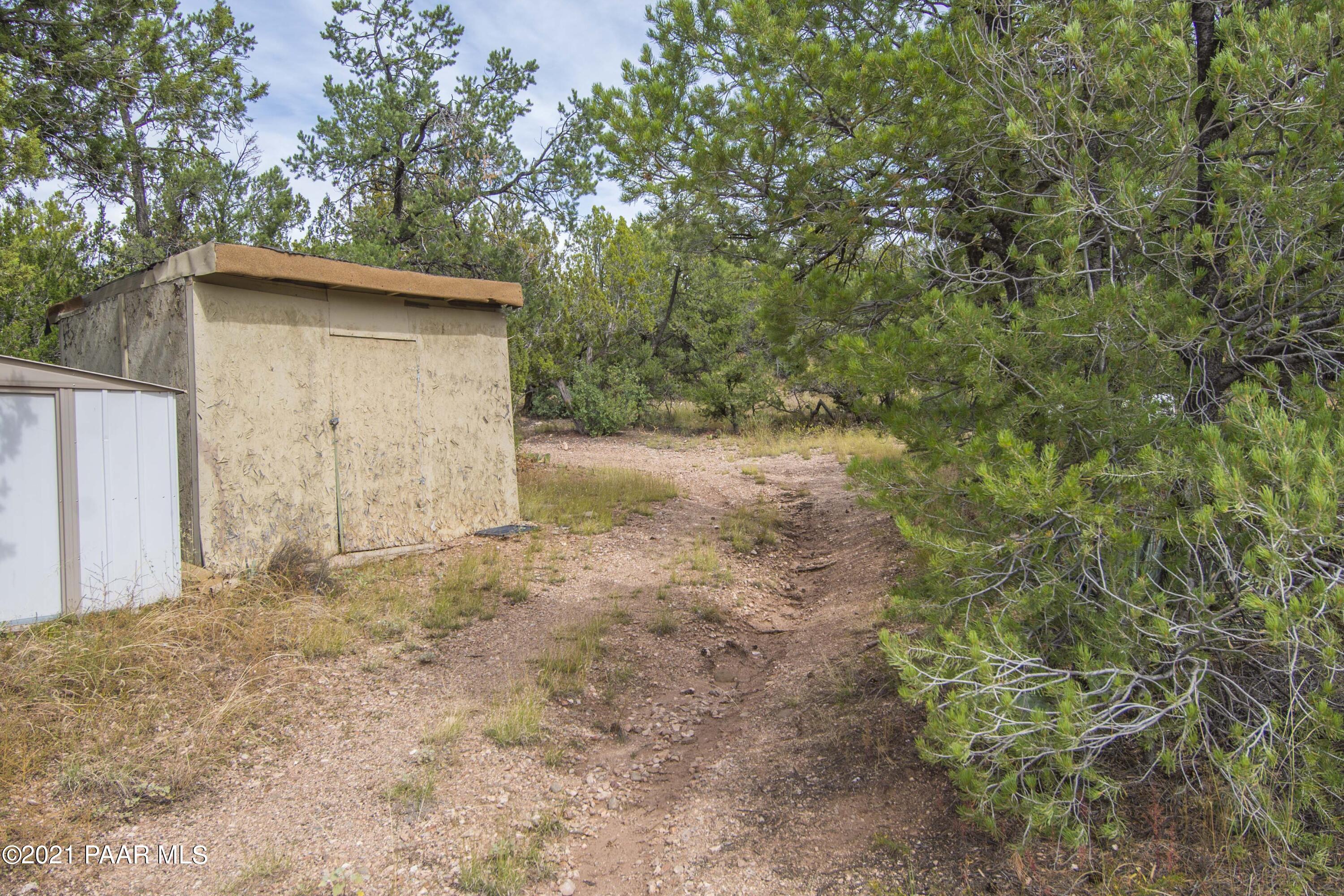 33200 West Cowboy Clint Road Seligman, AZ 86337 - Photo 21 of 35 cowboyclint (49)