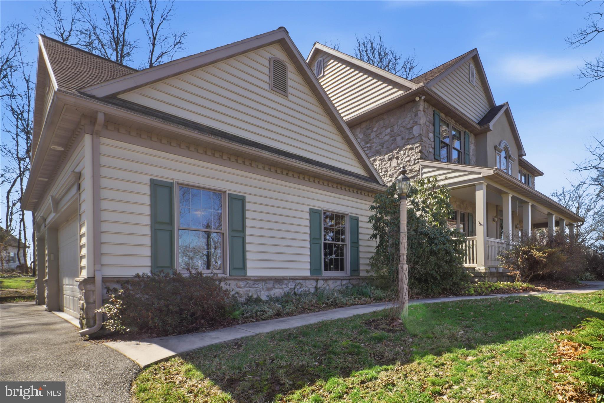 364 Evans Road Lititz, PA 17543 - Photo 4 of 58