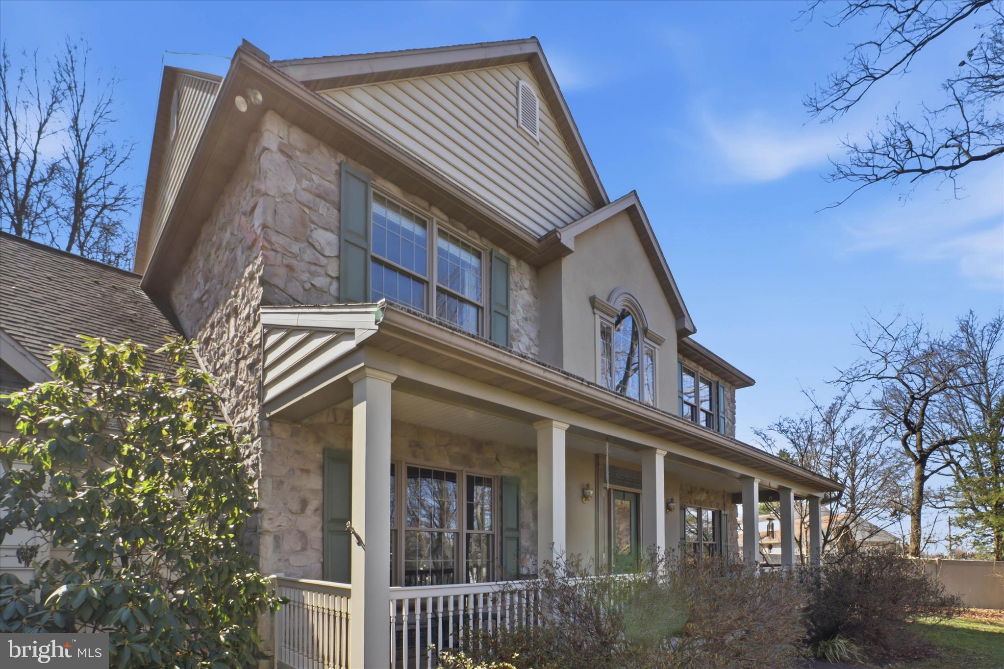 364 Evans Road Lititz, PA 17543 - Photo 5 of 58 a front view of a house with a yard