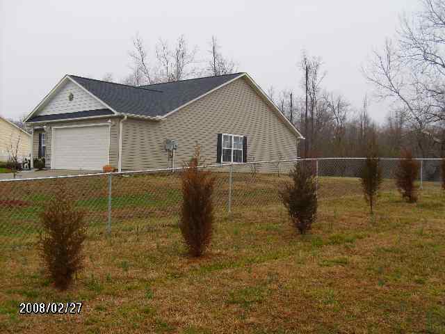 1390 Thomas Mill Road Easley, SC 29640 - Photo 2 of 13