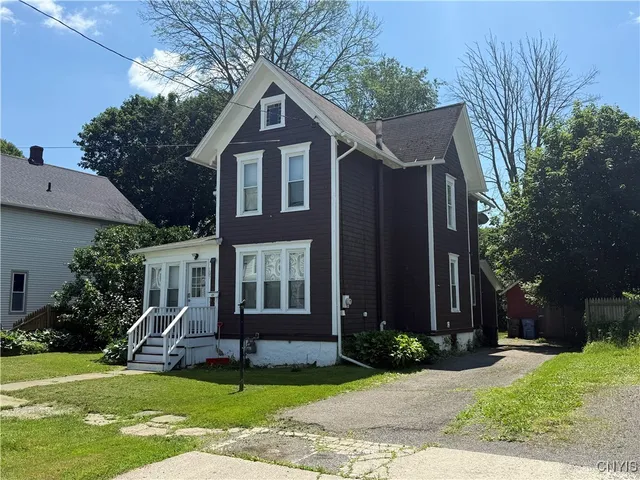 $170,000 | 105 Maple Avenue, Cortland, NY 13045
