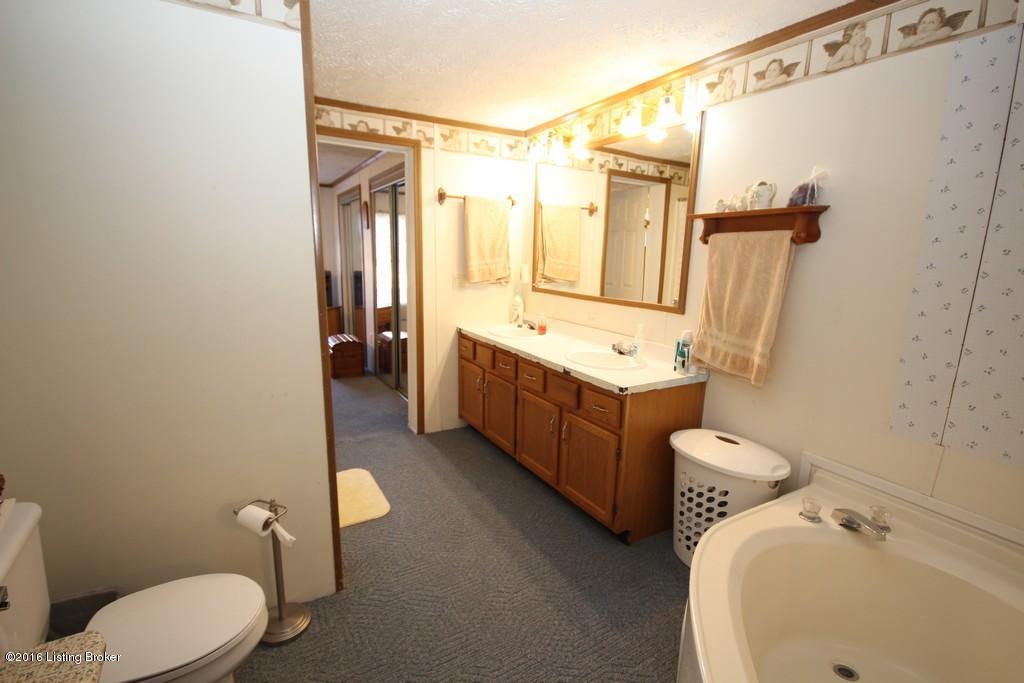 5502 Wax Road Clarkson, KY 42726 - Photo 26 of 42 Master Bath