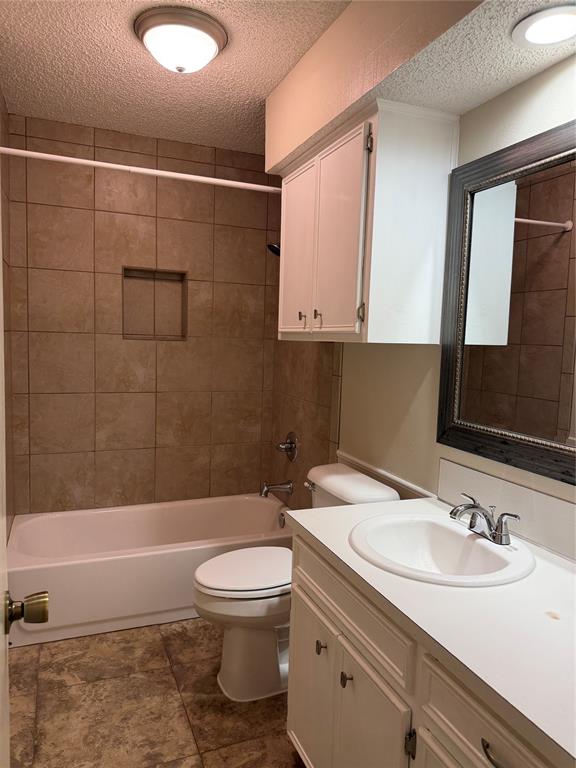 2641 Raintree Circle Abilene, TX 79605 - Photo 4 of 17