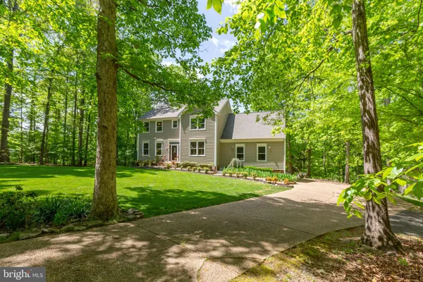 $690,000 | 7931 Gold Leaf Circle, Spotsylvania, VA 22551